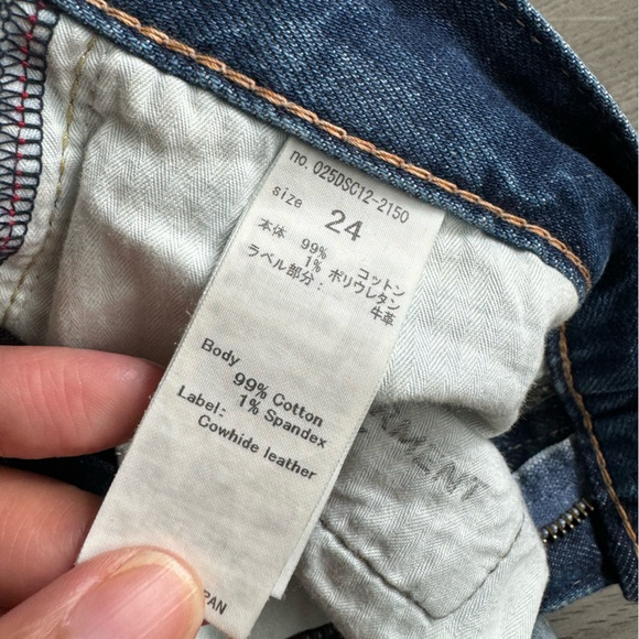 Mousy Vintage Distressed Denim Jeans - Picture 10 of 12